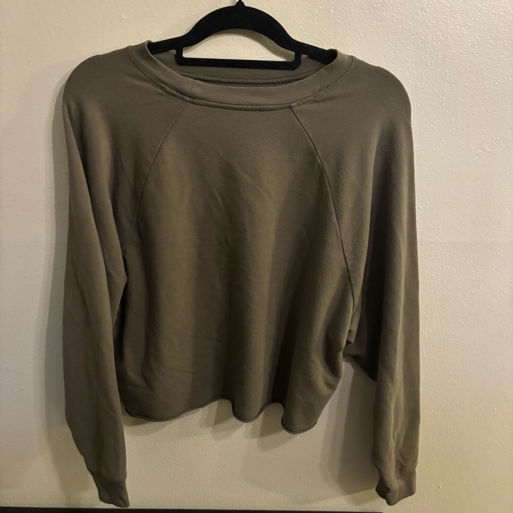 Casual Olive Green Women's Top - Picture 2 of 3